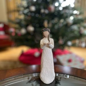 Willow Tree Angel of Christmas Spirit